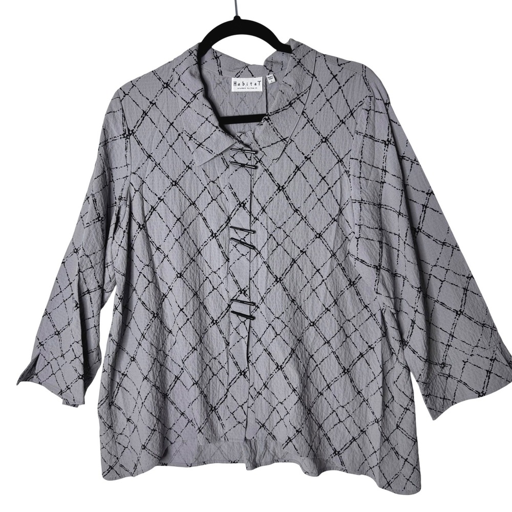 Habitat Jacket Sz L Grey Grid Button Lagenlook Artsy Textured Crinkle Art 3/4